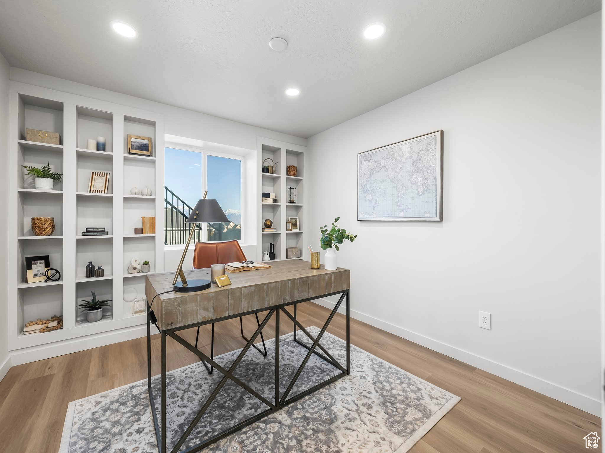 Eagle Mountain, Utah 84005, United States, 4 Bedrooms Bedrooms, ,4 BathroomsBathrooms,Residential,Pending,52649