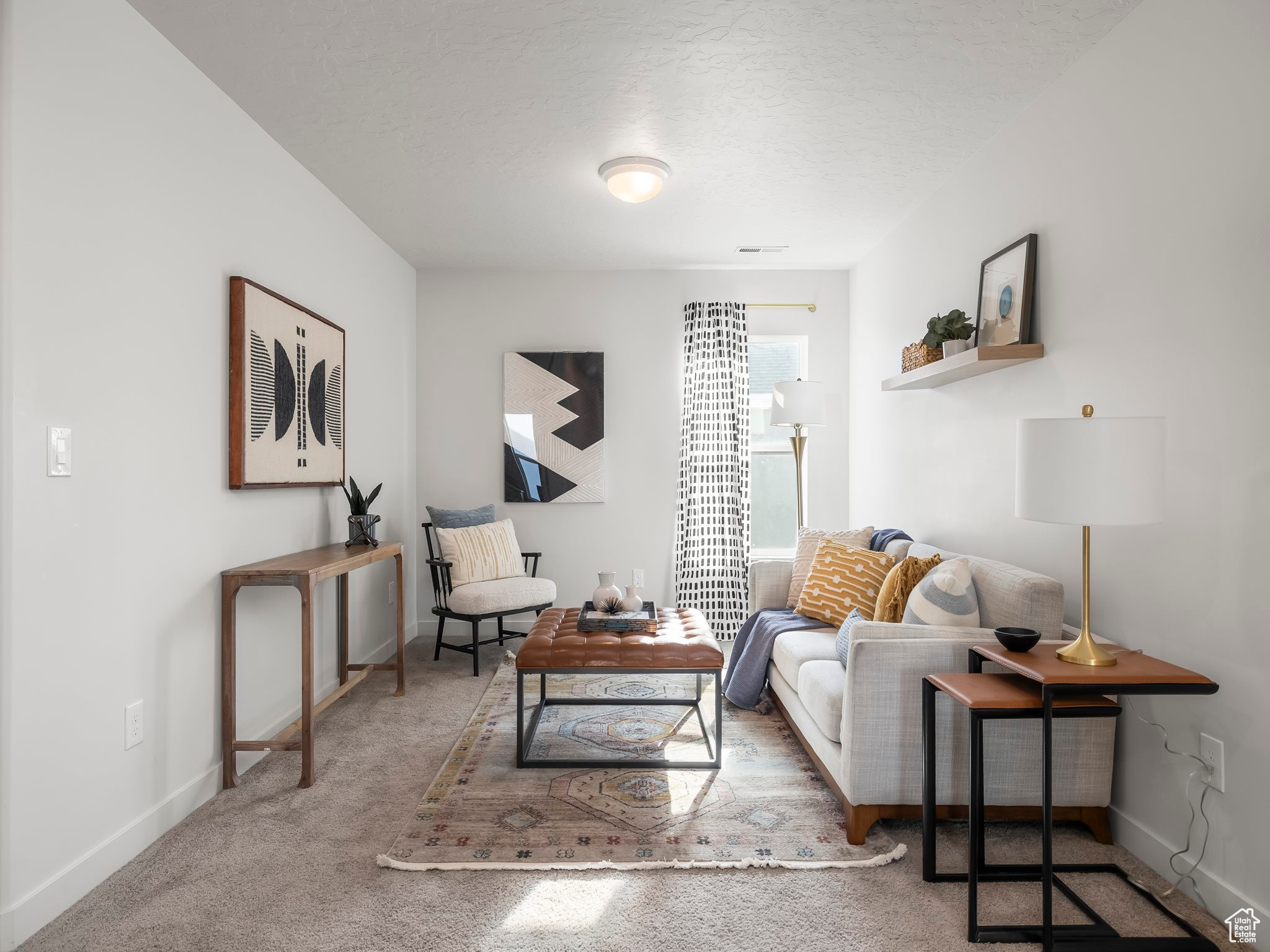 Eagle Mountain, Utah 84005, United States, 4 Bedrooms Bedrooms, ,4 BathroomsBathrooms,Residential,Pending,52649