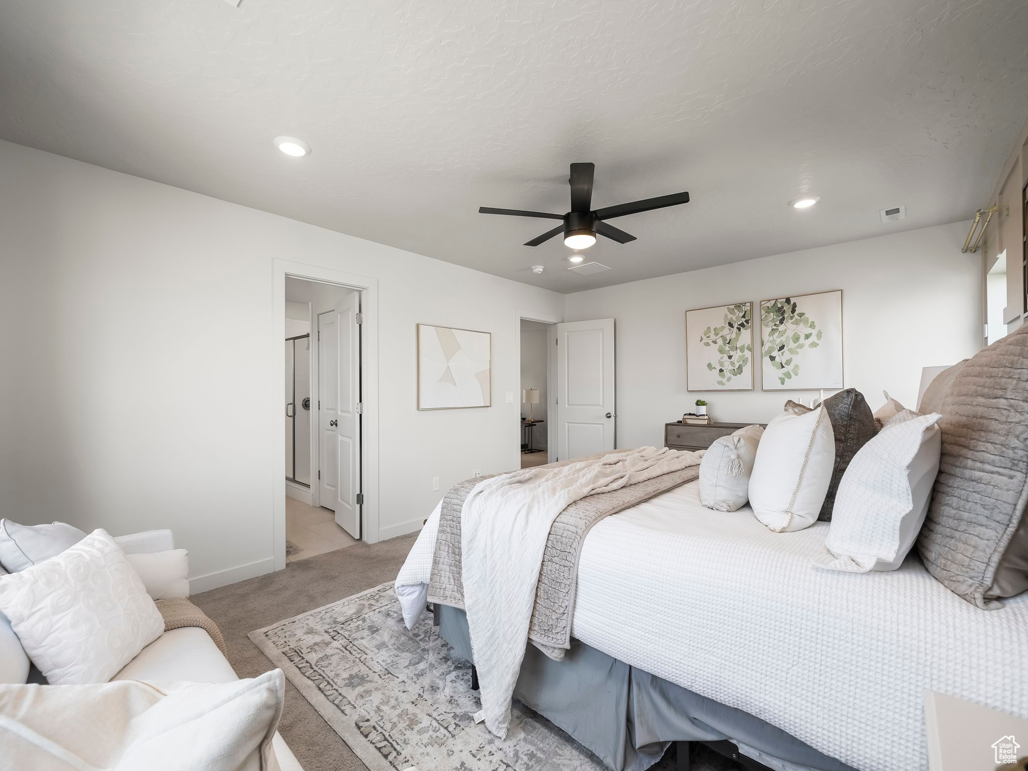 Eagle Mountain, Utah 84005, United States, 4 Bedrooms Bedrooms, ,4 BathroomsBathrooms,Residential,Pending,52649