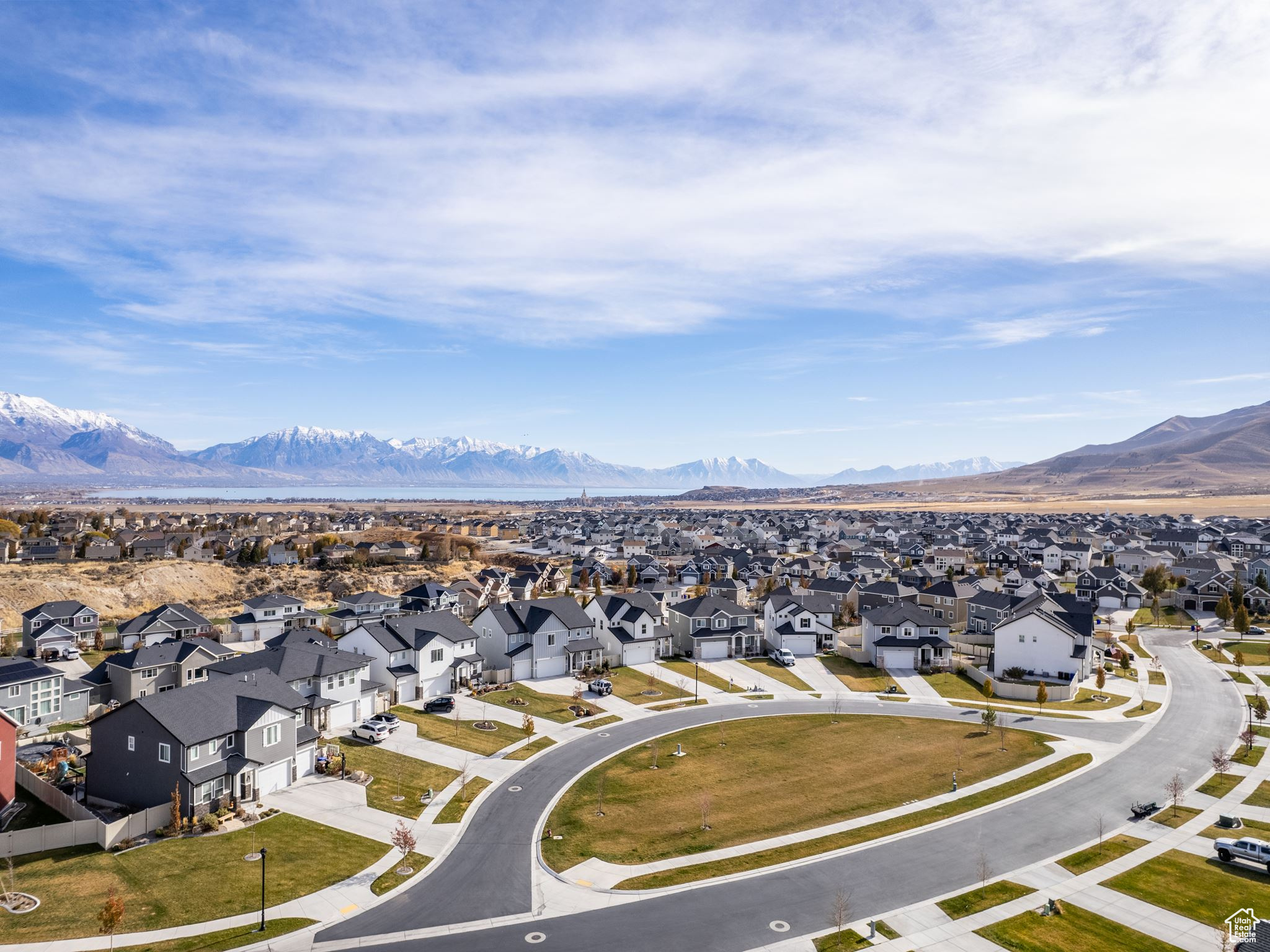 Eagle Mountain, Utah 84005, United States, 4 Bedrooms Bedrooms, ,4 BathroomsBathrooms,Residential,Pending,52649