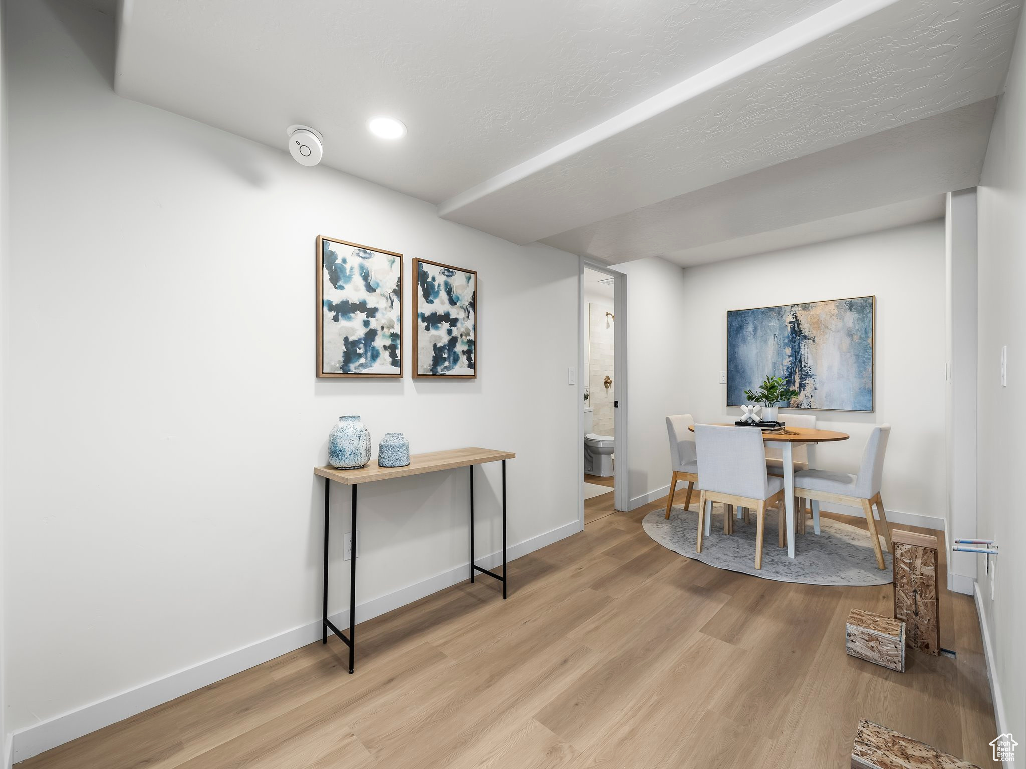 Eagle Mountain, Utah 84005, United States, 4 Bedrooms Bedrooms, ,4 BathroomsBathrooms,Residential,Pending,52649