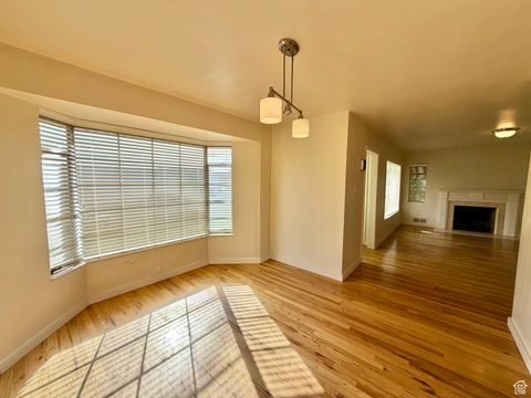 Tiny photo for 343 E 200 S, Kaysville, UT 84037 (MLS # 2119284)