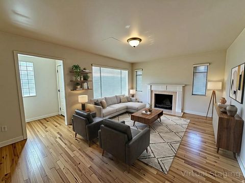 Tiny photo for 343 E 200 S, Kaysville, UT 84037 (MLS # 2119284)