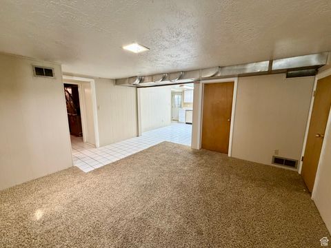 Tiny photo for 343 E 200 S, Kaysville, UT 84037 (MLS # 2119284)