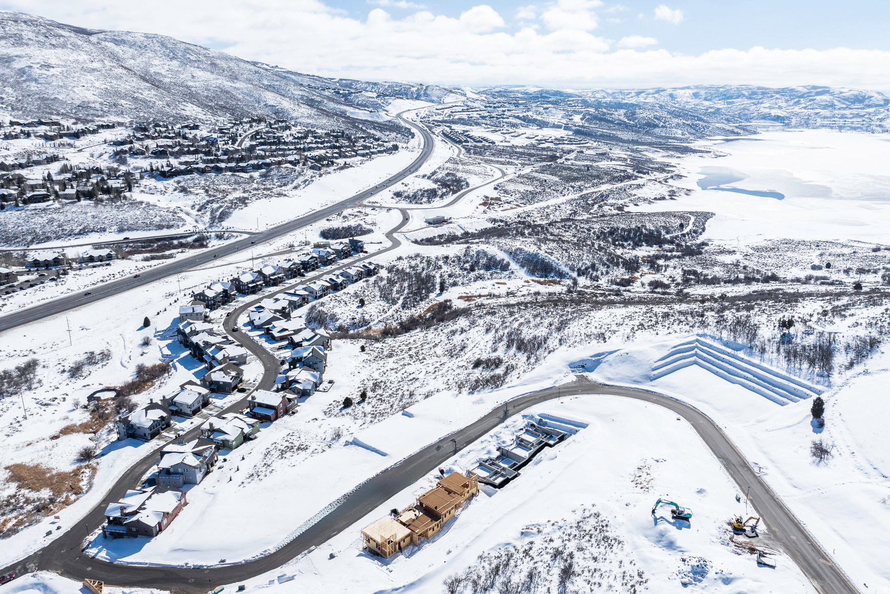 DEER SPRINGS - Residential