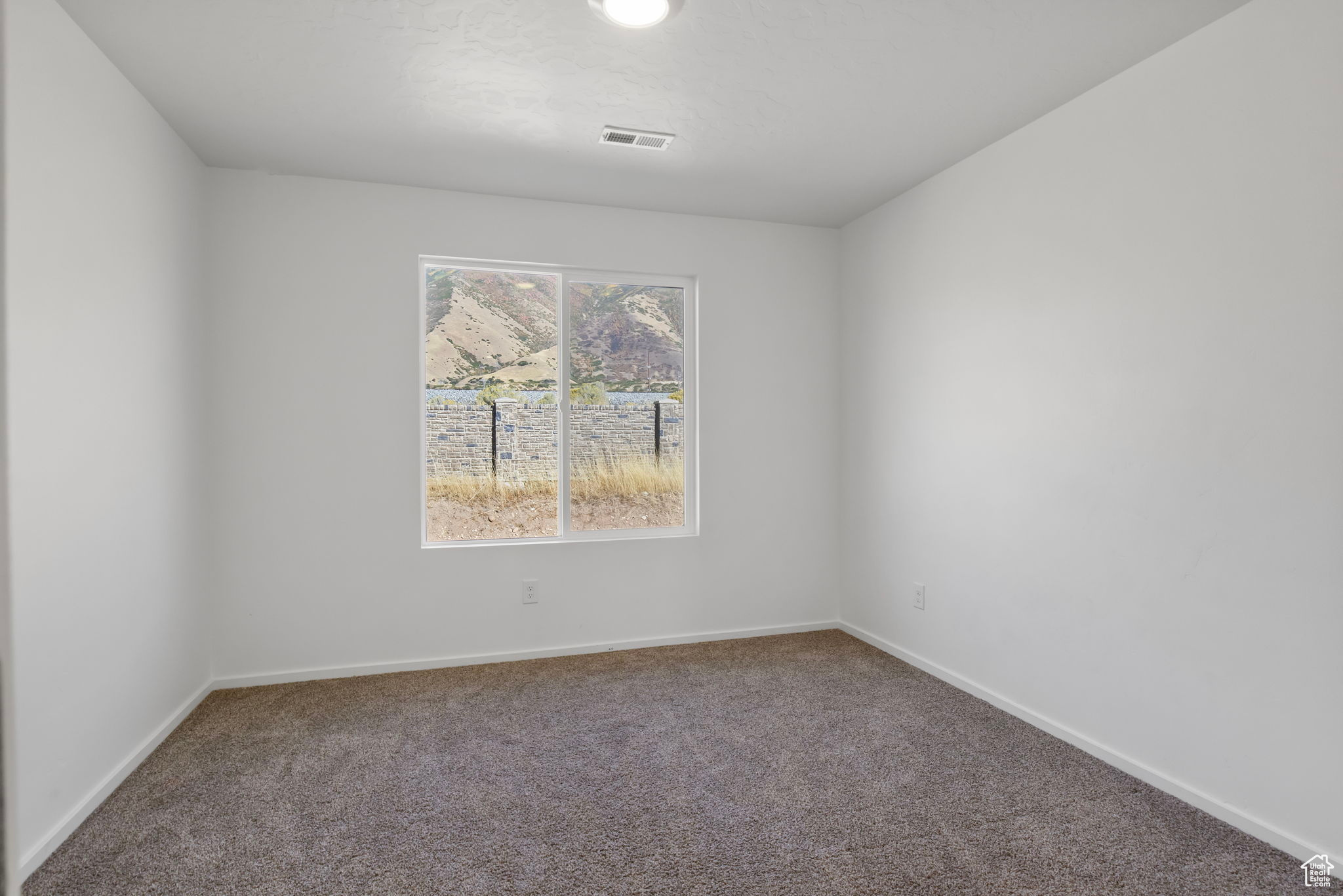 QUIET VALLEY - Residential