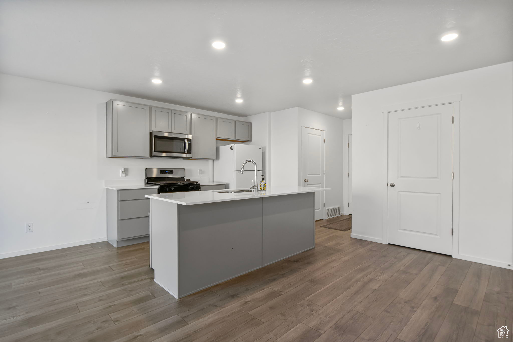 QUIET VALLEY - Residential