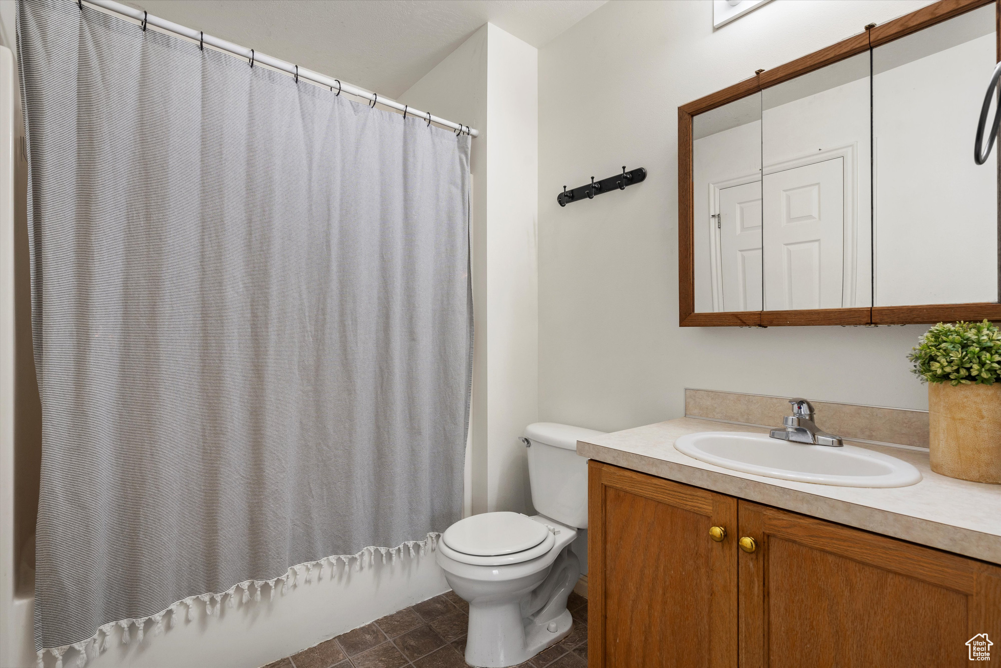 BLACKHAWK TOWNHOUSE - Residential