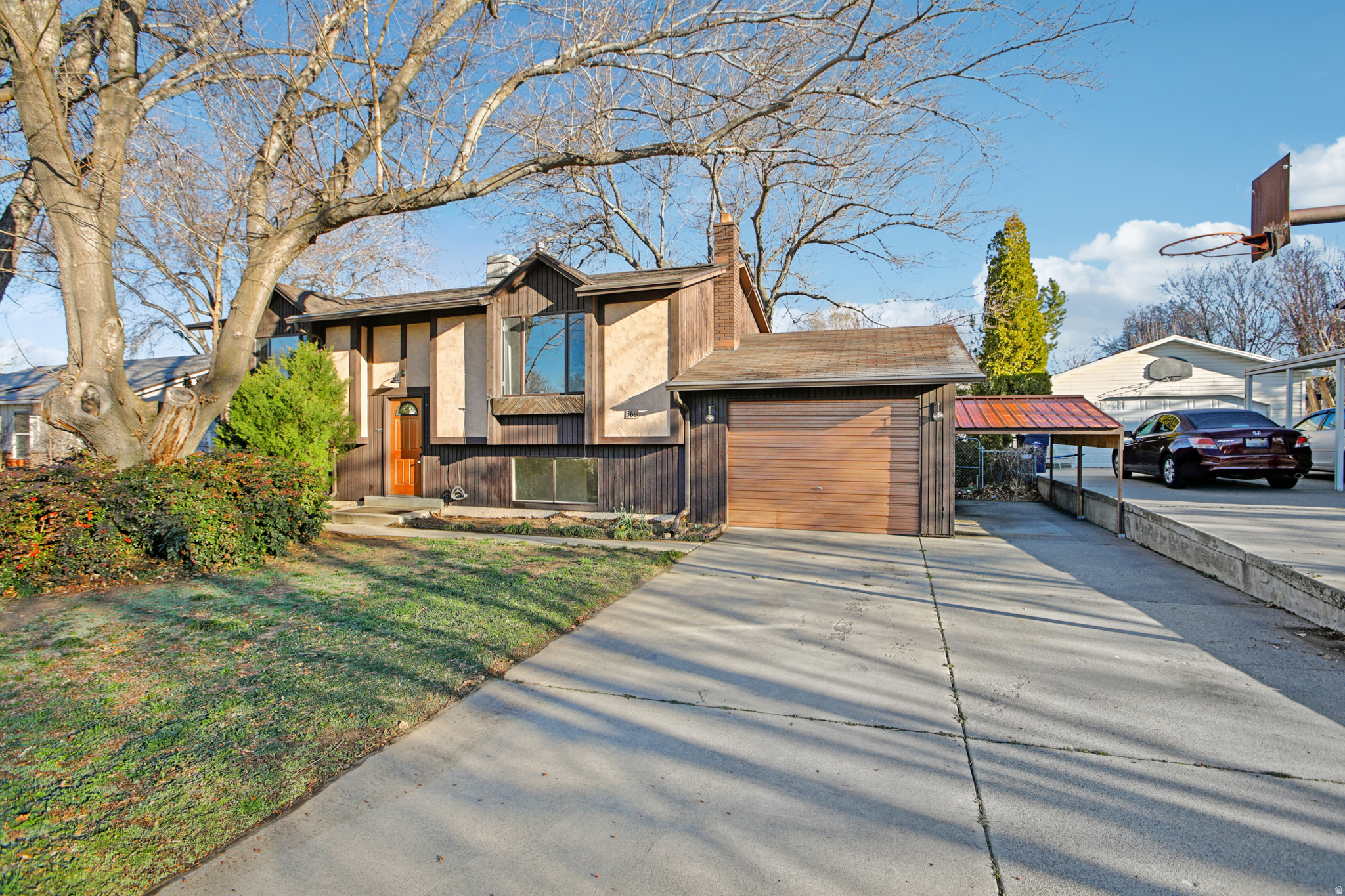 WHITE SAND - Residential