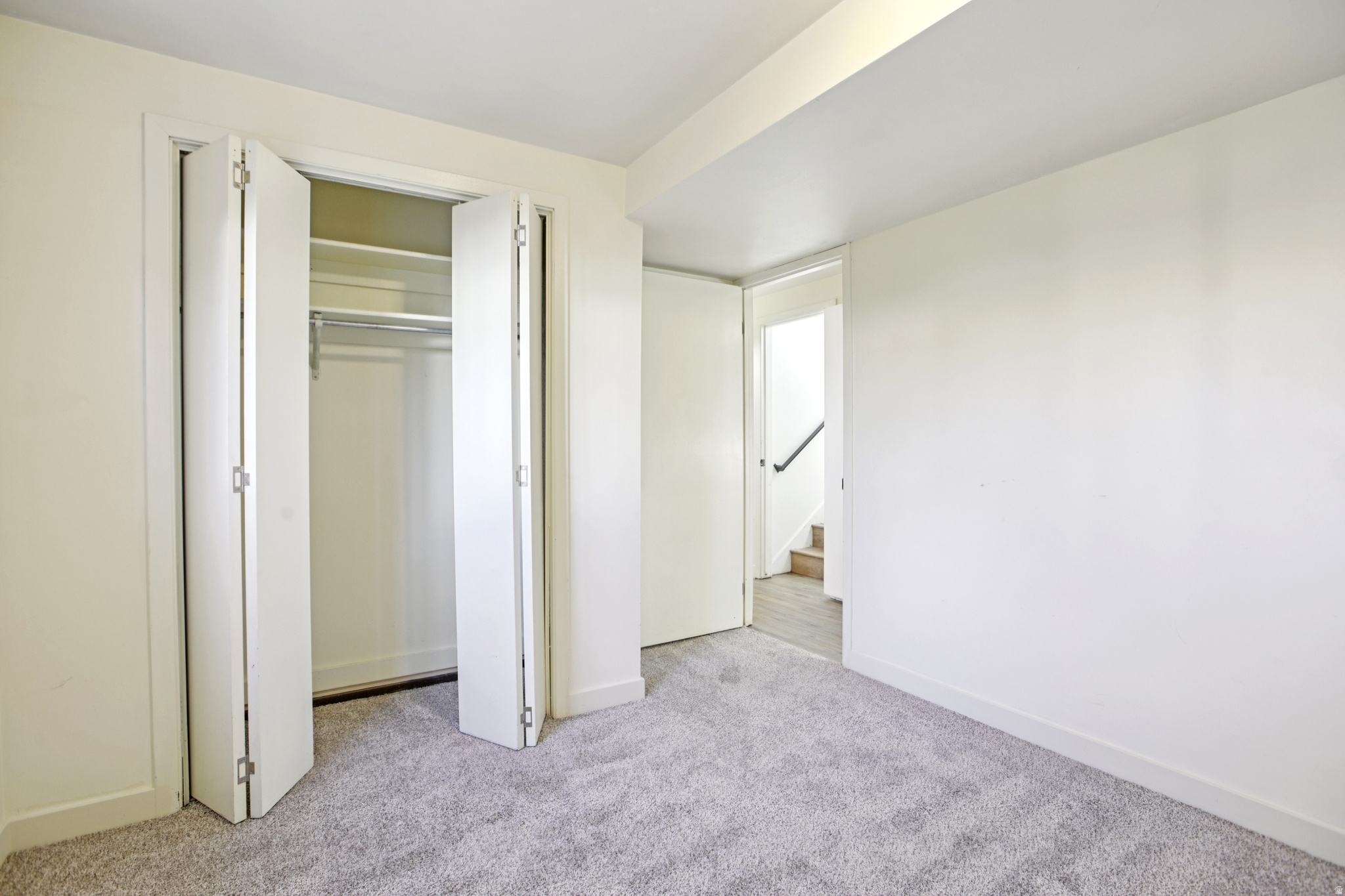 WHITE SAND - Residential