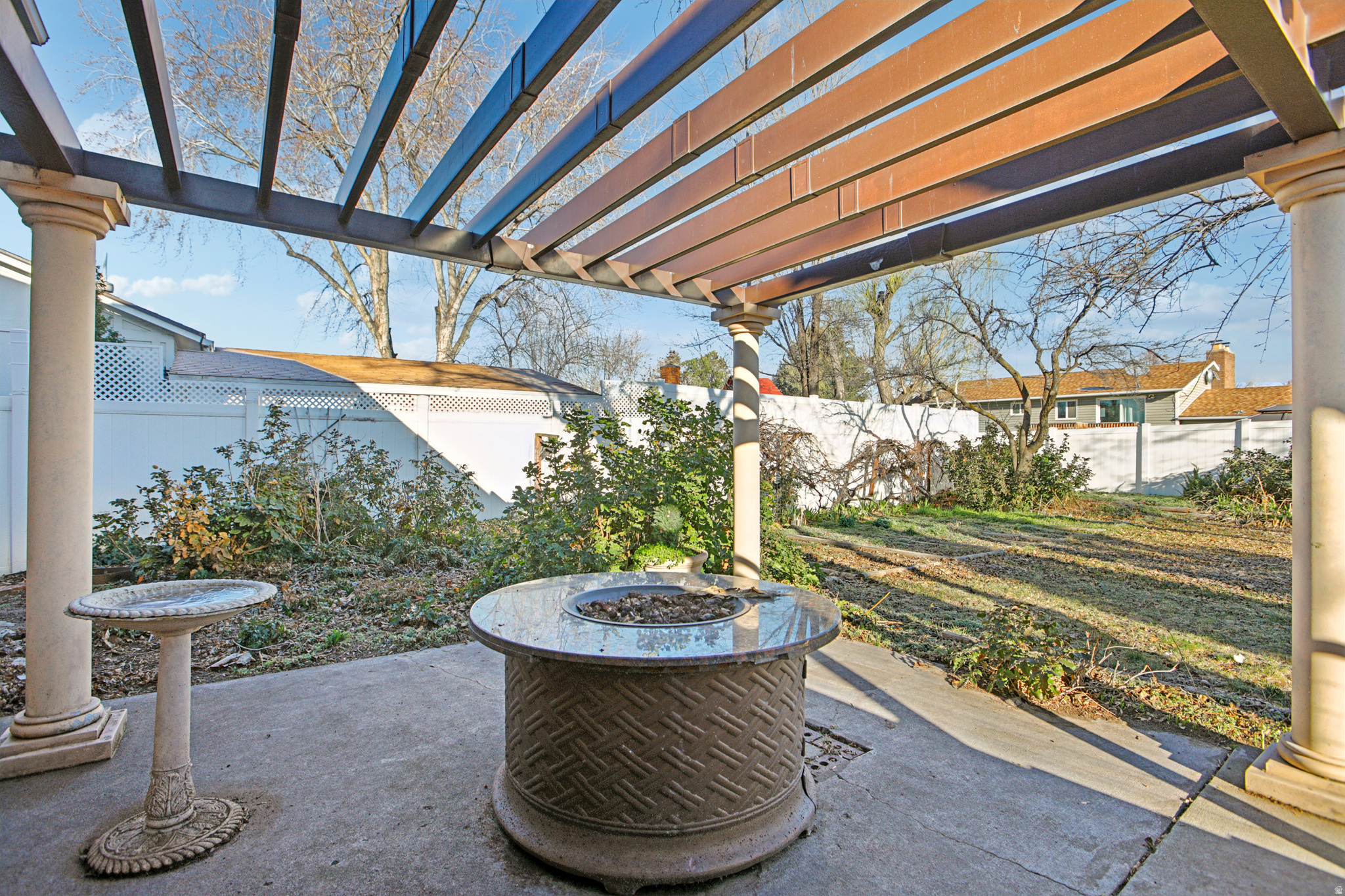 WHITE SAND - Residential