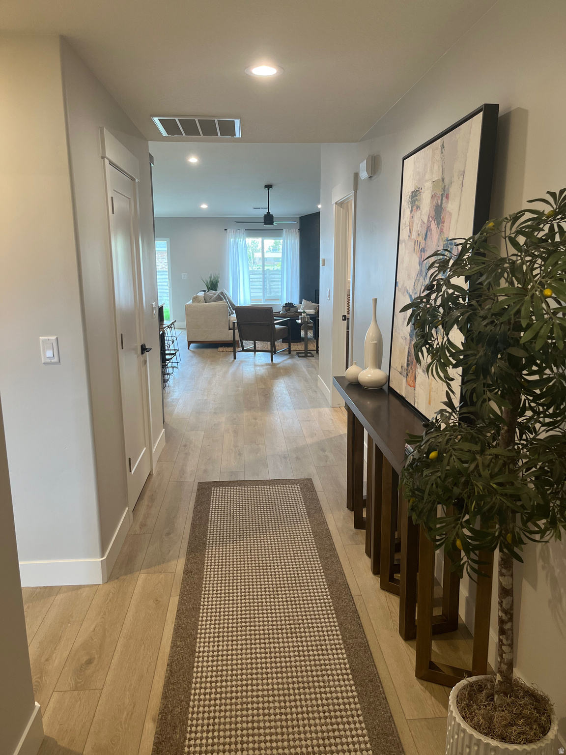 SADIE'S GLENN - Residential