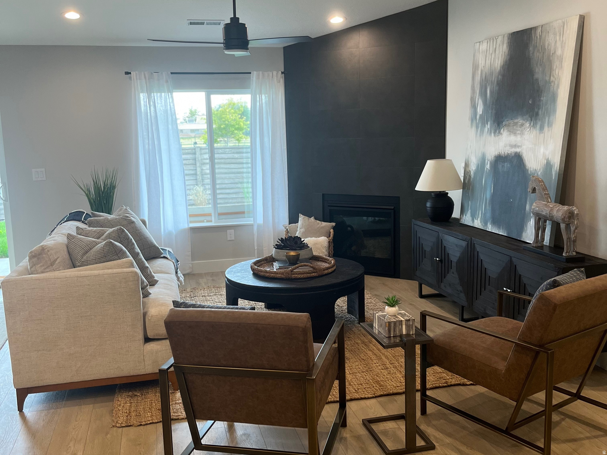 SADIE'S GLENN - Residential