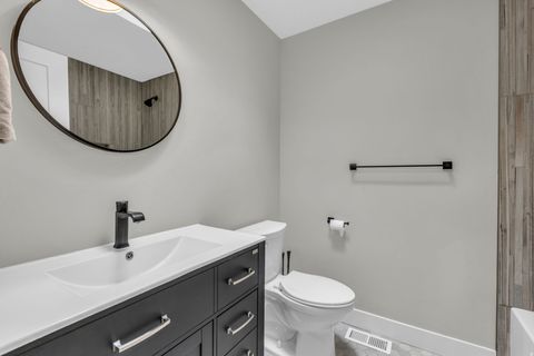 Tiny photo for 1893 E LINCOLN LN, Holladay, UT 84124 (MLS # 2150090)