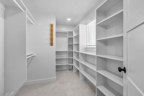 Tiny photo for 1893 E LINCOLN LN, Holladay, UT 84124 (MLS # 2150090)