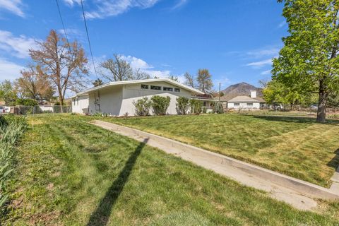 Tiny photo for 1893 E LINCOLN LN, Holladay, UT 84124 (MLS # 2150090)