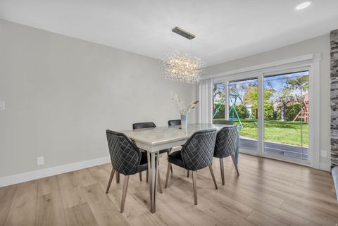 Tiny photo for 1893 E LINCOLN LN, Holladay, UT 84124 (MLS # 2150090)