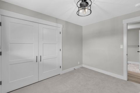 Tiny photo for 1893 E LINCOLN LN, Holladay, UT 84124 (MLS # 2150090)