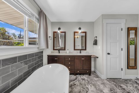 Tiny photo for 1893 E LINCOLN LN, Holladay, UT 84124 (MLS # 2150090)