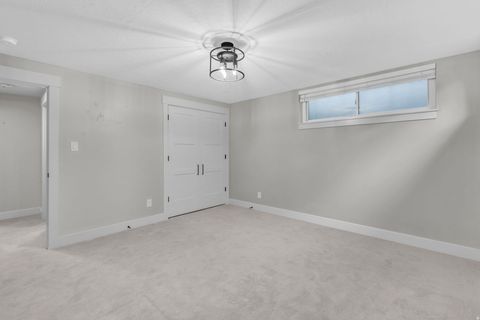 Tiny photo for 1893 E LINCOLN LN, Holladay, UT 84124 (MLS # 2150090)