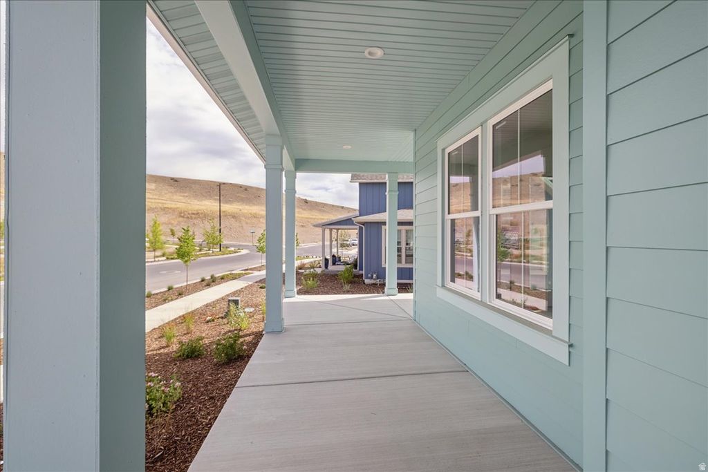 Photo of 7189 S SAGE RD #214, West Jordan, UT 84081 (MLS # 2169310)