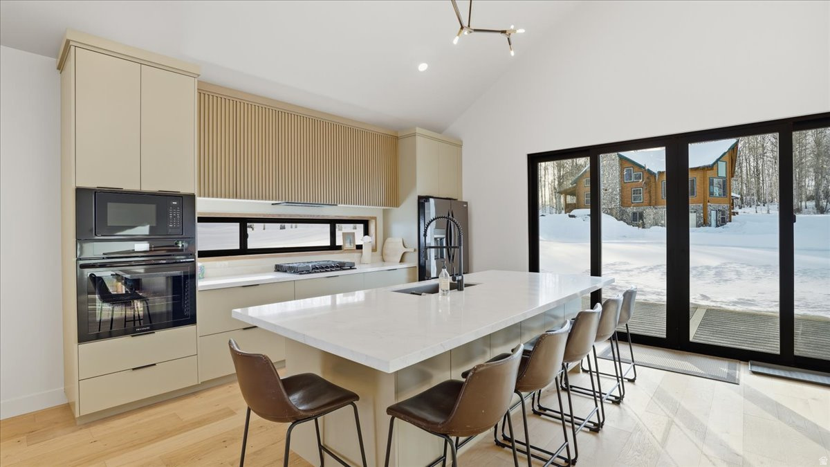 TIMBER LAKES - Residential