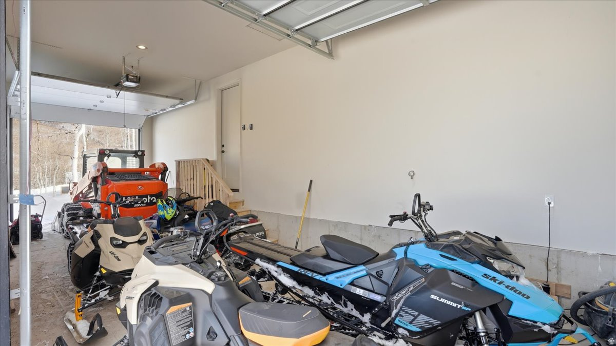 TIMBER LAKES - Residential