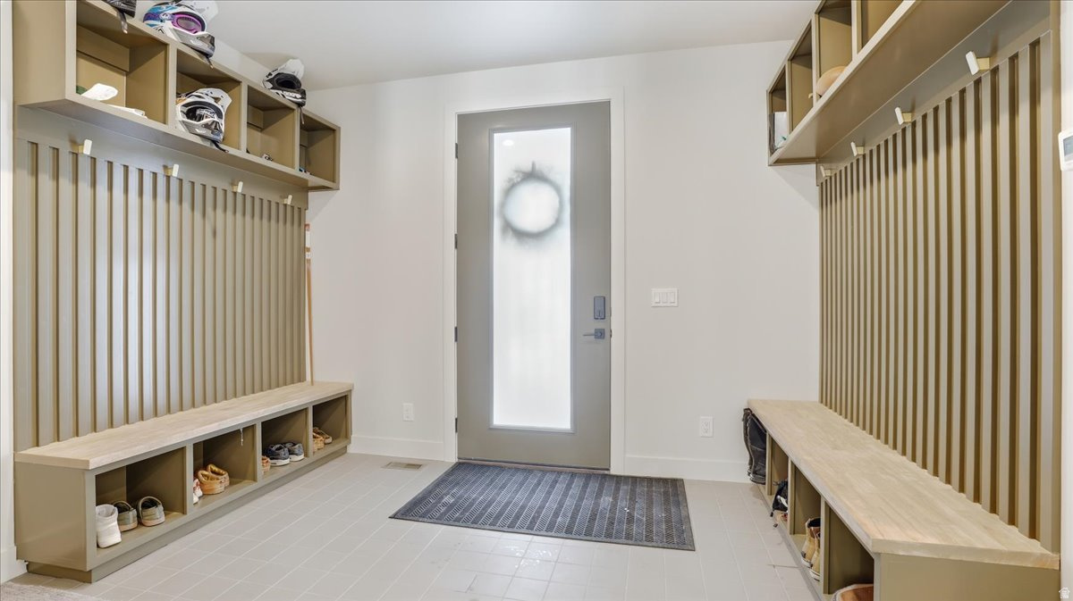 TIMBER LAKES - Residential