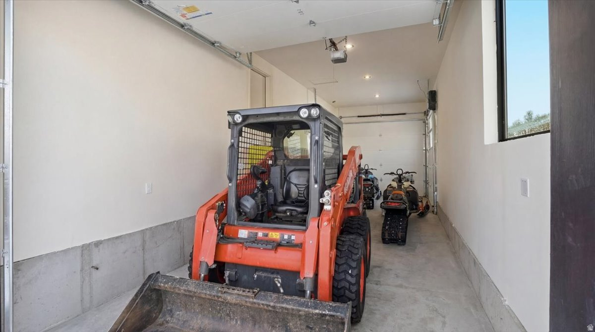 TIMBER LAKES - Residential