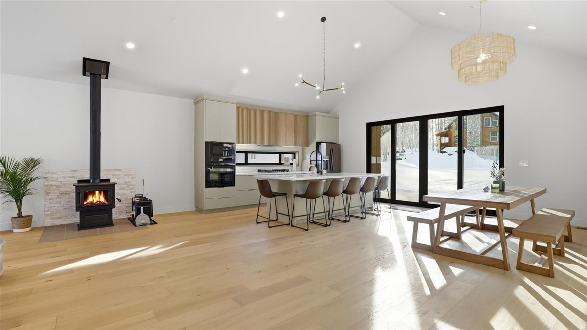 TIMBER LAKES - Residential