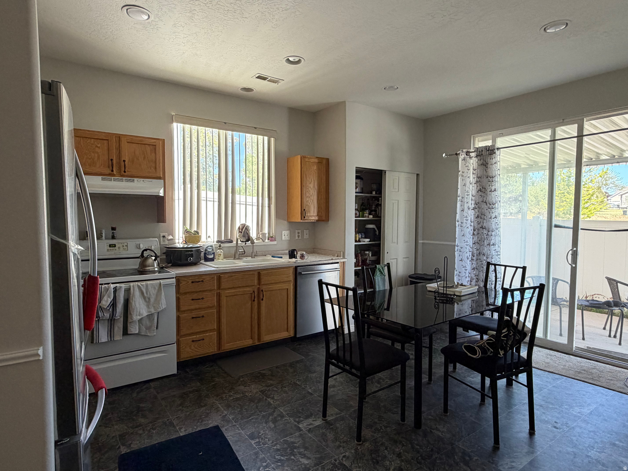 VILLAGES AT OQUIRRH - Residential