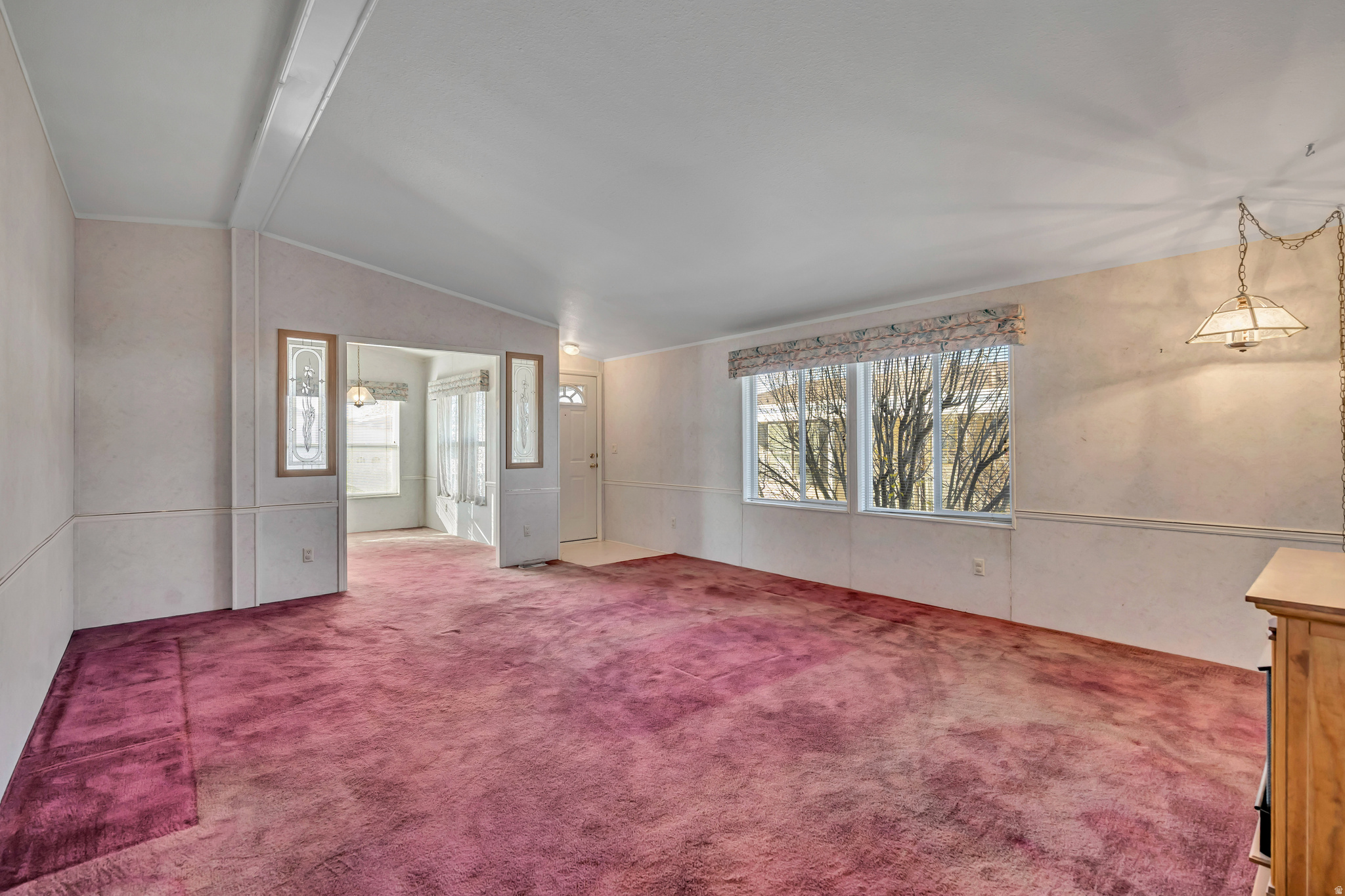 COUNTRY MEADOWS COMMUNITY - Residential