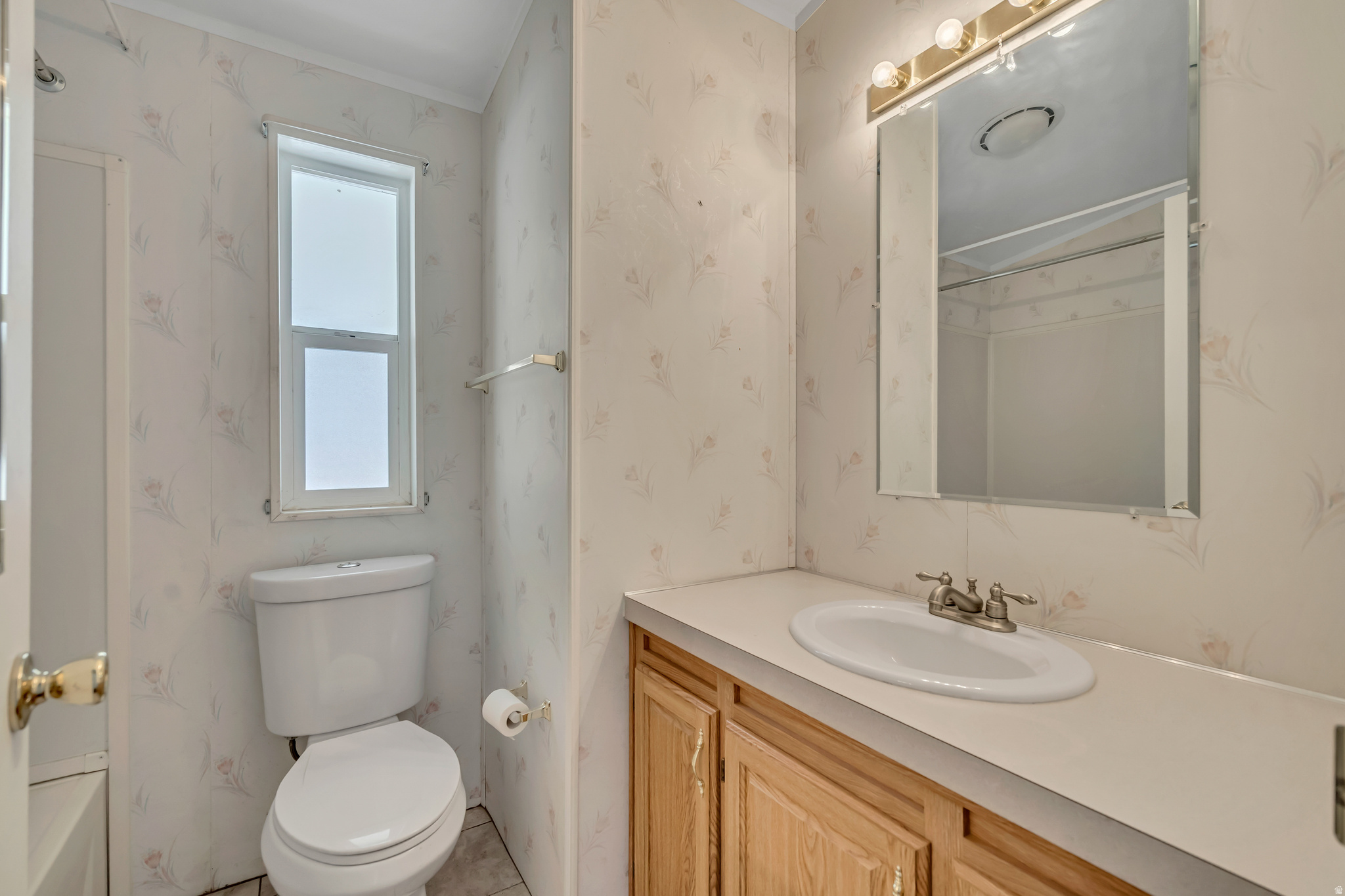 COUNTRY MEADOWS COMMUNITY - Residential