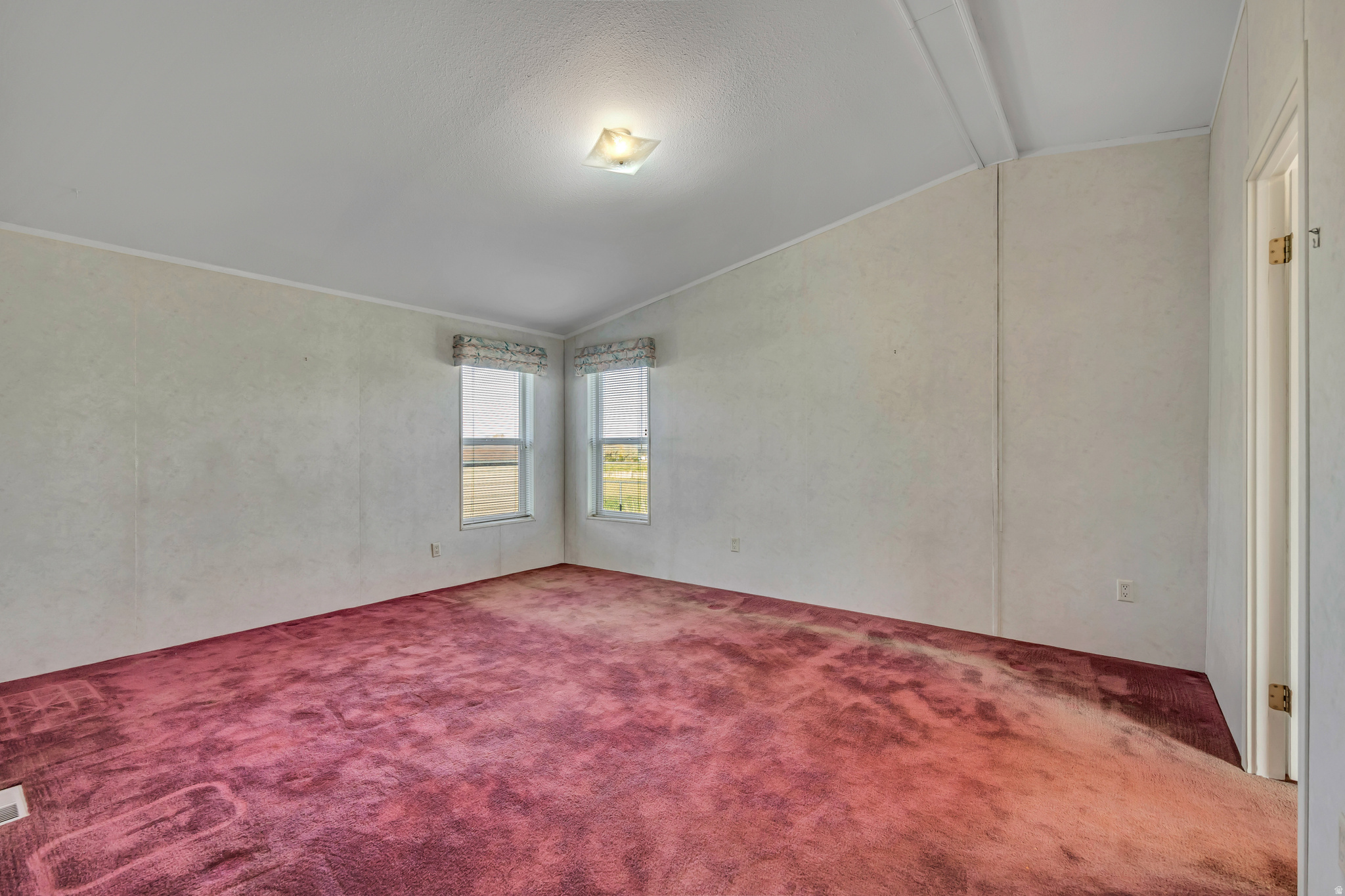 COUNTRY MEADOWS COMMUNITY - Residential