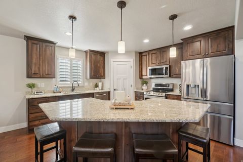 Tiny photo for 378 N THURSTON LN, Layton, UT 84040 (MLS # 2125175)