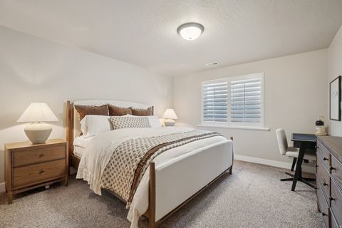 Tiny photo for 378 N THURSTON LN, Layton, UT 84040 (MLS # 2125175)