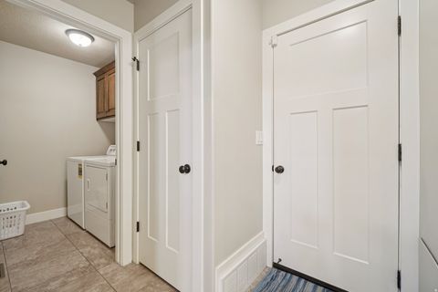 Tiny photo for 378 N THURSTON LN, Layton, UT 84040 (MLS # 2125175)