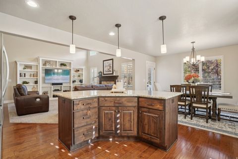 Tiny photo for 378 N THURSTON LN, Layton, UT 84040 (MLS # 2125175)