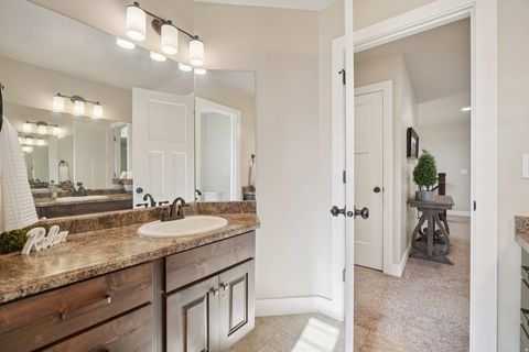 Tiny photo for 378 N THURSTON LN, Layton, UT 84040 (MLS # 2125175)