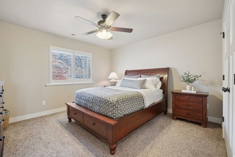 Tiny photo for 378 N THURSTON LN, Layton, UT 84040 (MLS # 2125175)