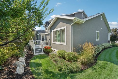 Tiny photo for 378 N THURSTON LN, Layton, UT 84040 (MLS # 2125175)