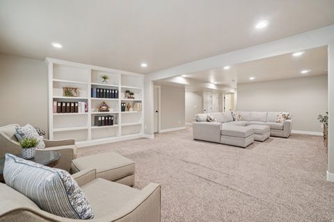 Tiny photo for 378 N THURSTON LN, Layton, UT 84040 (MLS # 2125175)