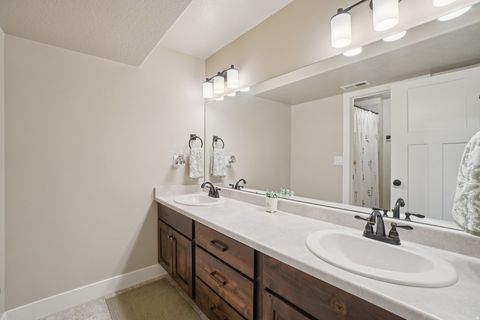 Tiny photo for 378 N THURSTON LN, Layton, UT 84040 (MLS # 2125175)