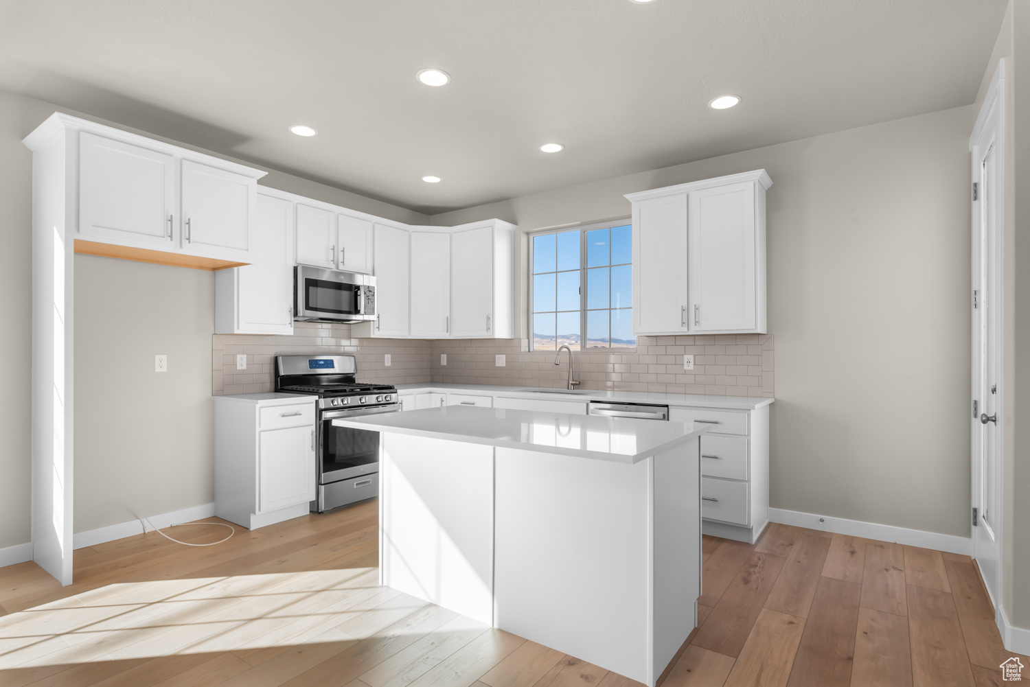 6658 W Spring Snow Ln, Herriman, Utah image 9