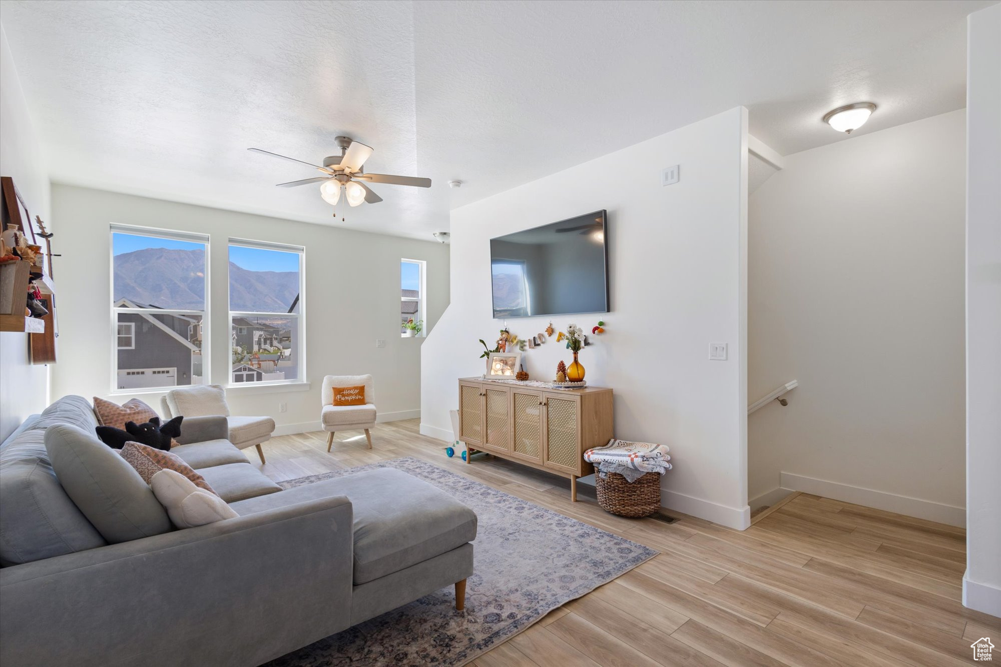 VILLAGES AT ARROWHEAD - Residential