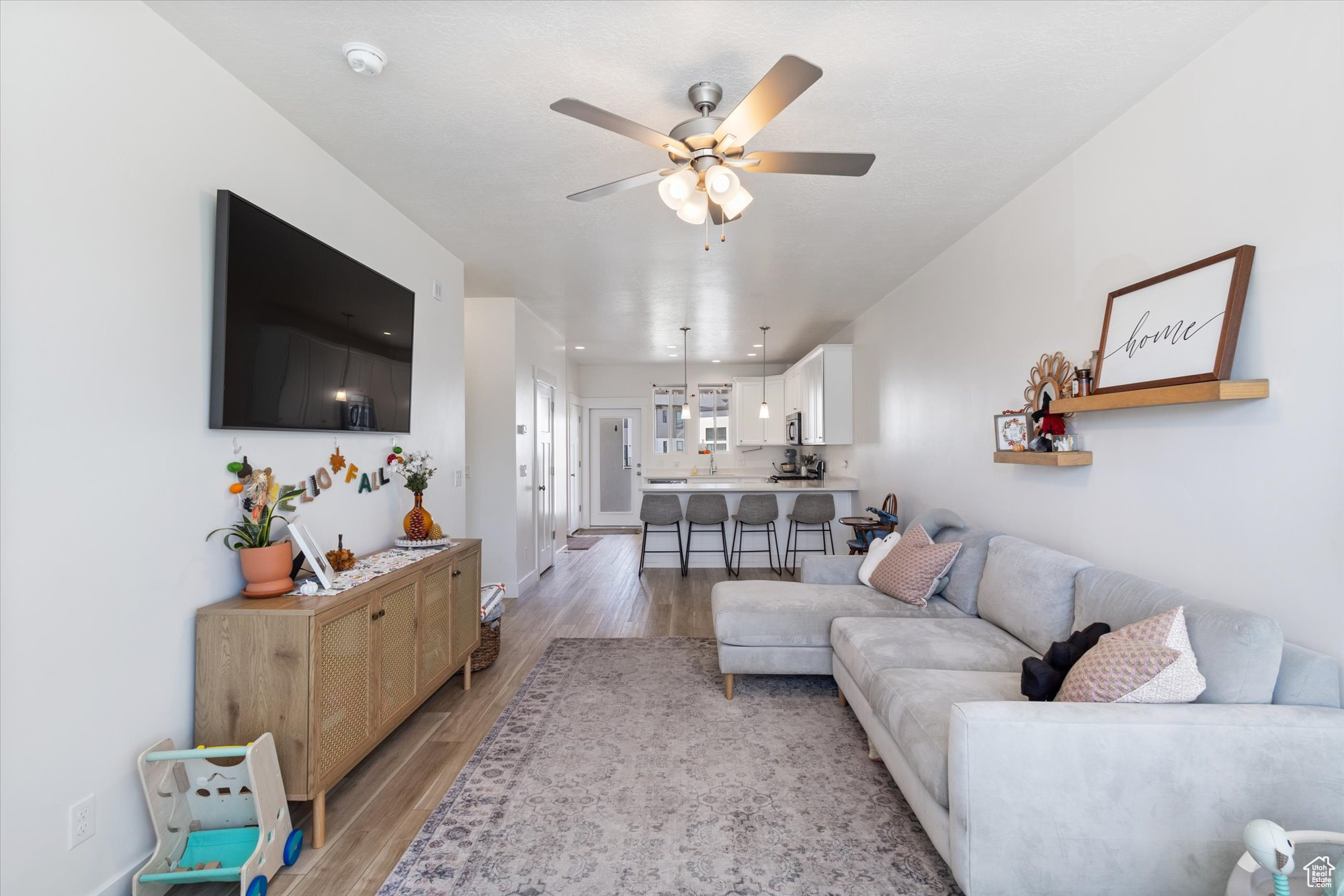 VILLAGES AT ARROWHEAD - Residential