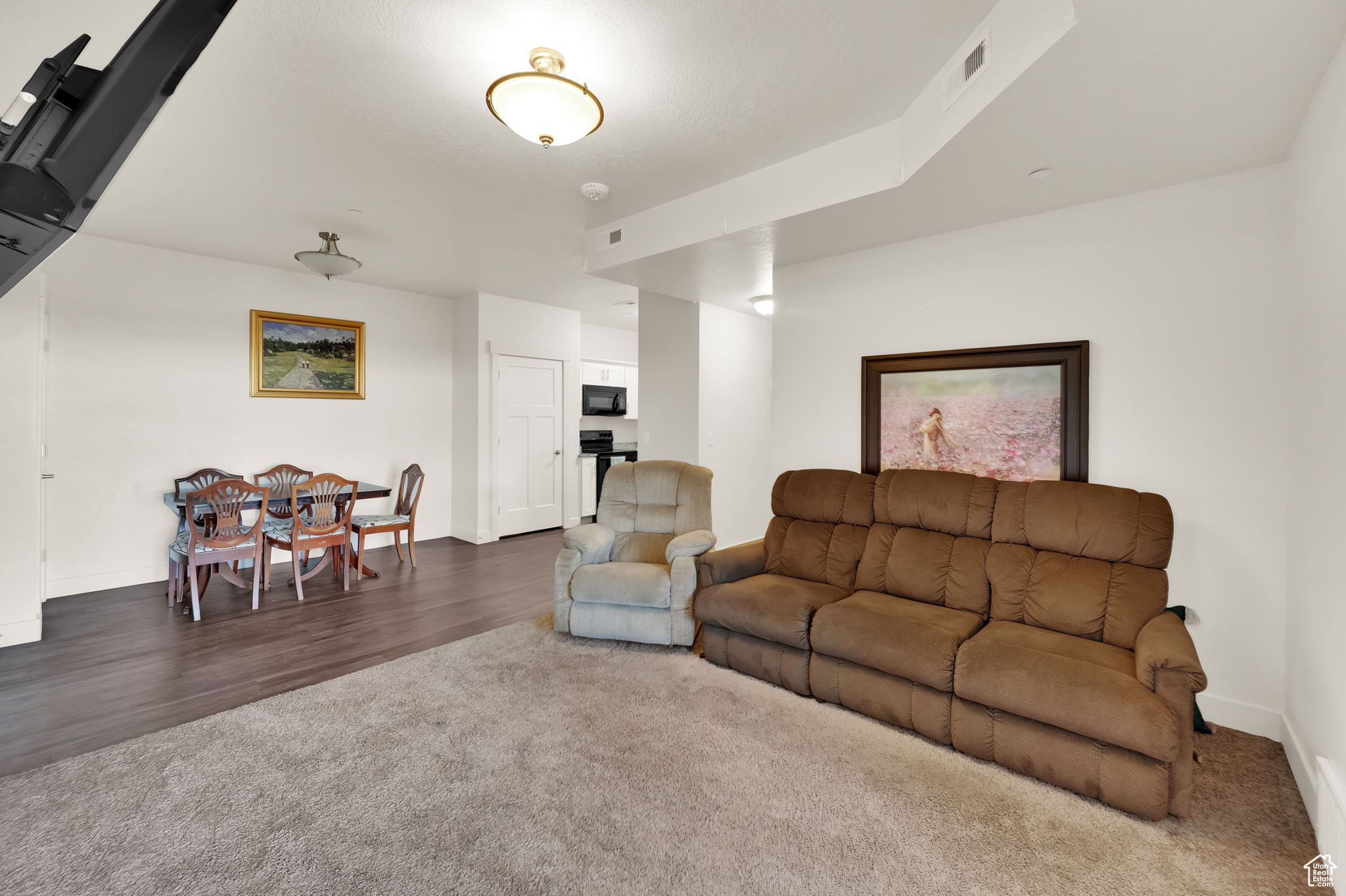 RANCH LANDING - Residential