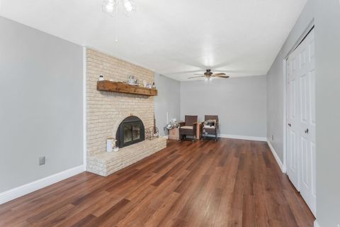 Tiny photo for 5884 S JONQUIL DR, Taylorsville, UT 84129 (MLS # 2138132)