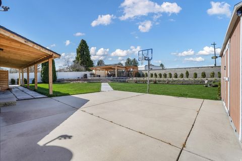 Tiny photo for 5884 S JONQUIL DR, Taylorsville, UT 84129 (MLS # 2138132)
