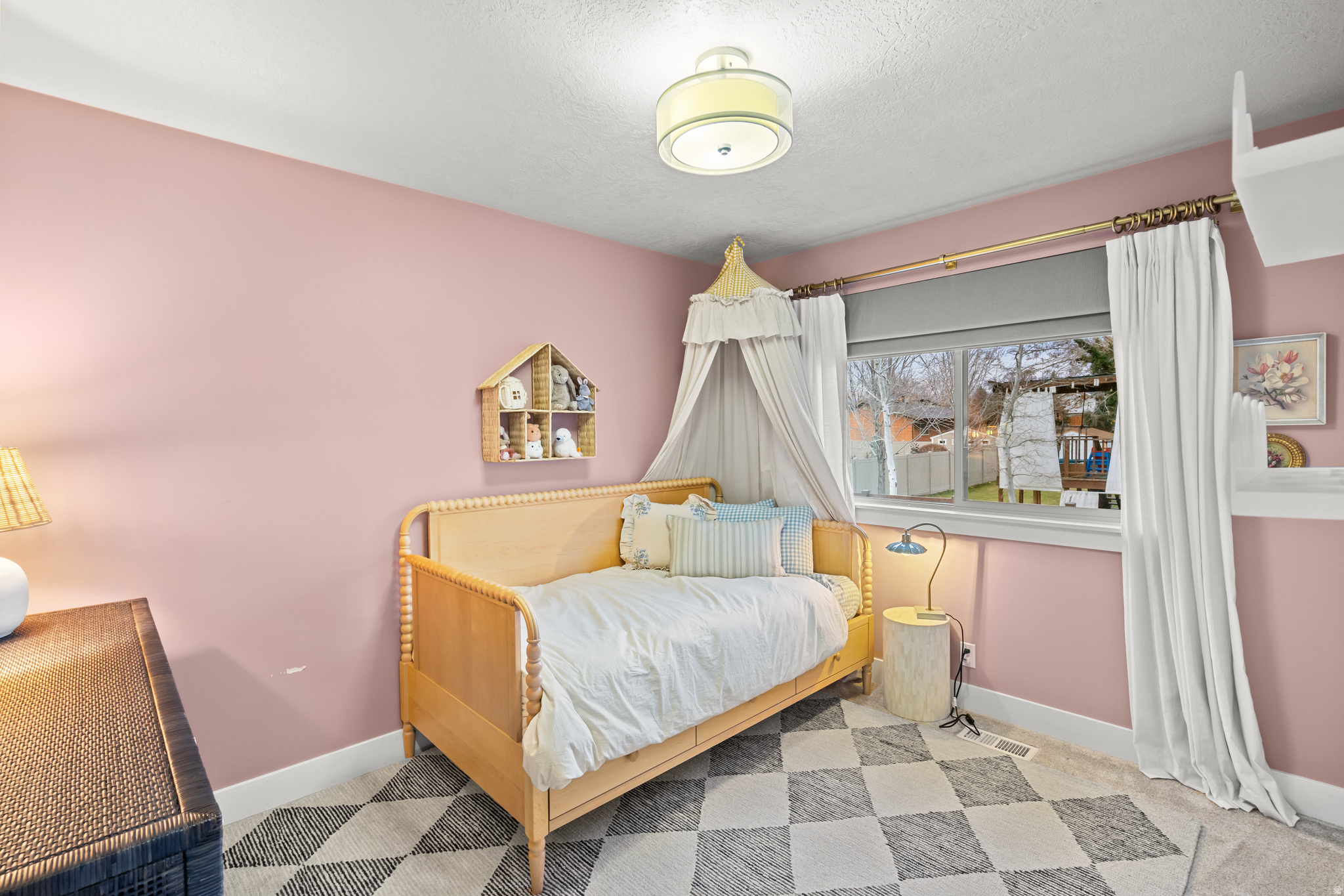 STORM MOUNTAIN TERRA - Residential